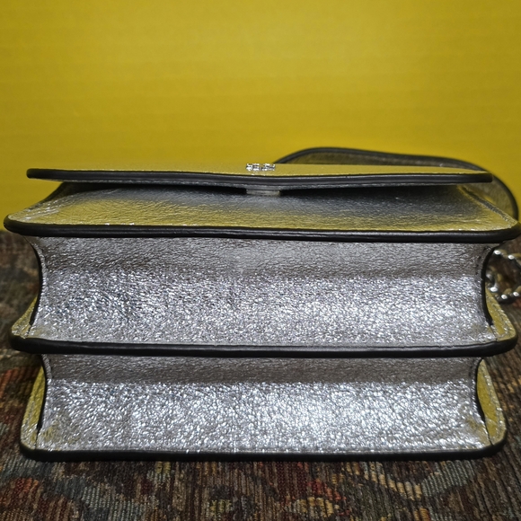 !!2PCS!! Tory Burch Metallic Silver Crossbody Bag & Card Case - Picture 7 of 11